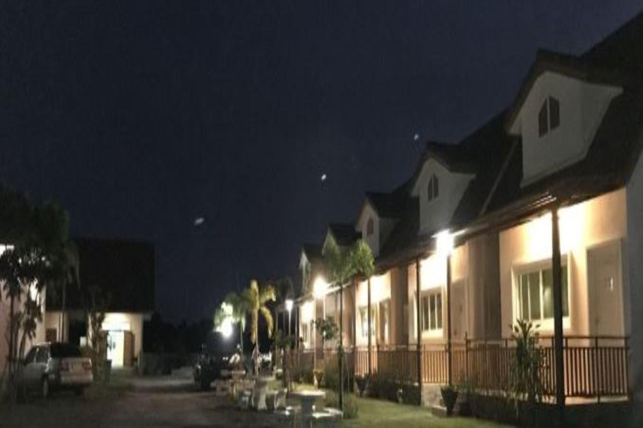 Thitinaddharesort ธิตินัดดา Resort