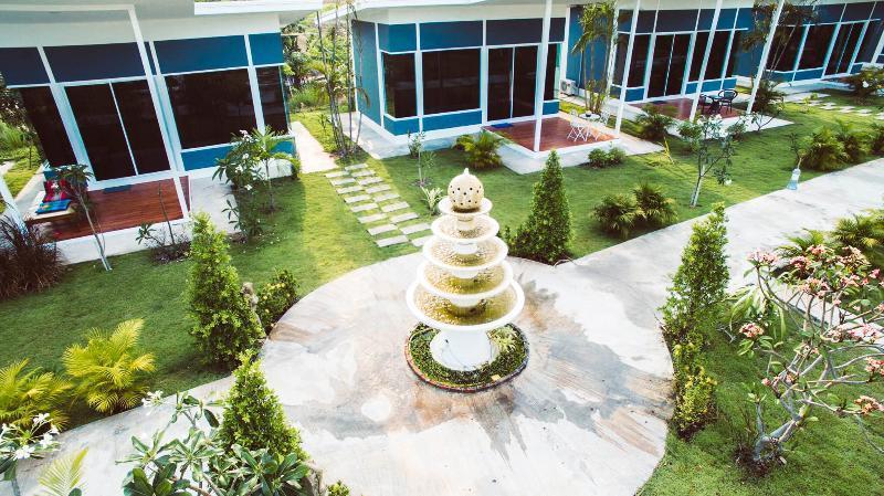 Resort Bluemoon Riverside 3*