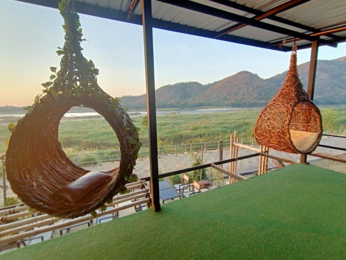 Inbox Living Rimkhong Hotel Chiang Khan