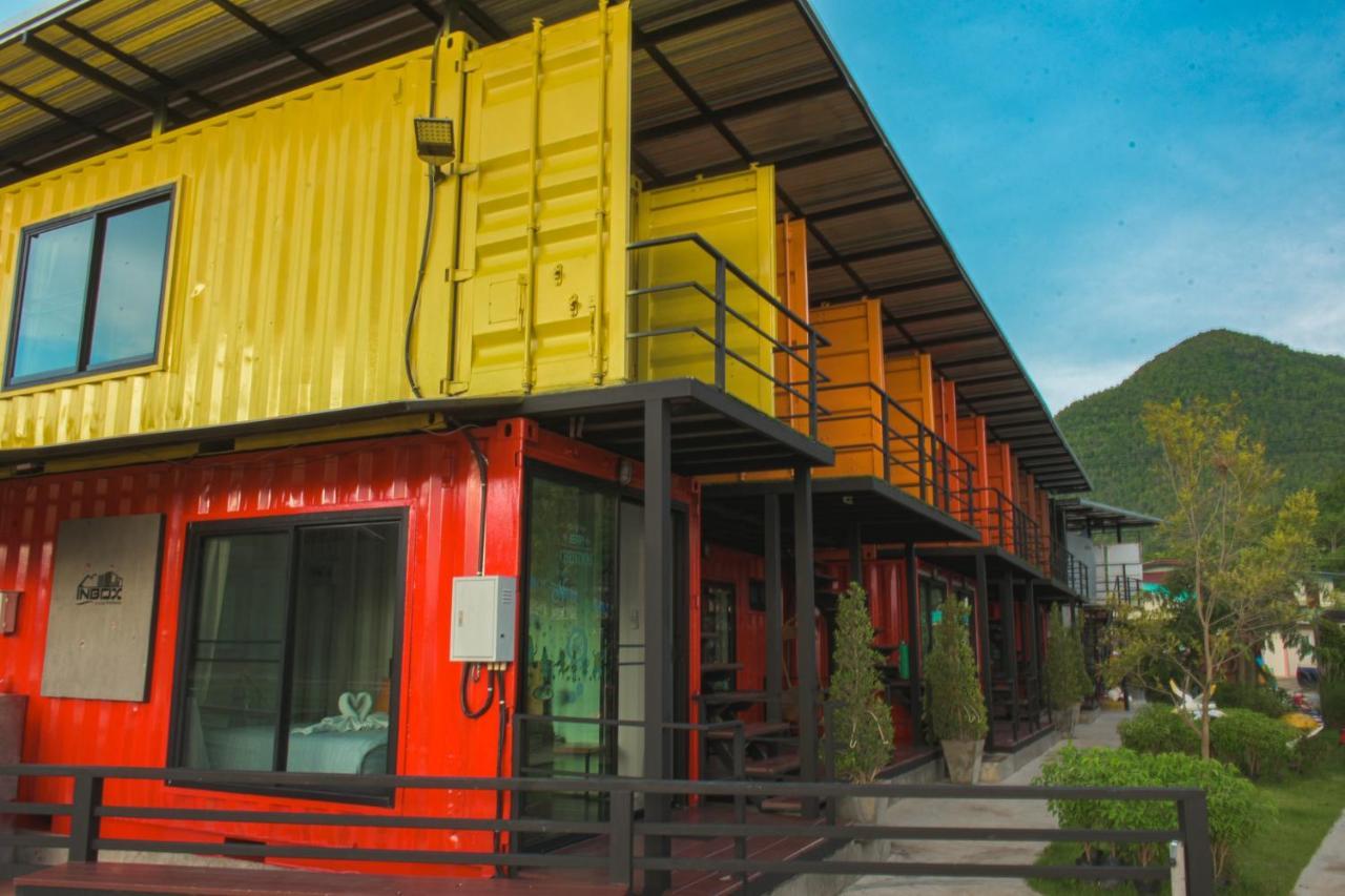 Inbox Living Rimkhong Hotel