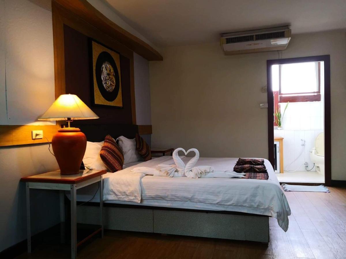 Suanhom Resort 2*