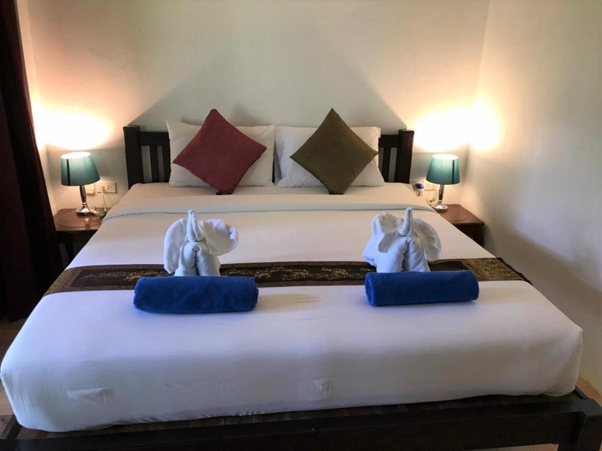 Montania Lifestyle Resort Khao Sok National Park