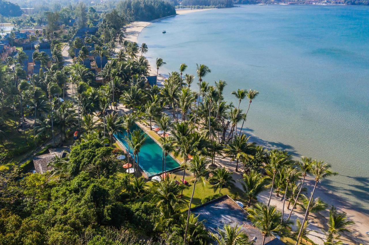 Peninsula Resort