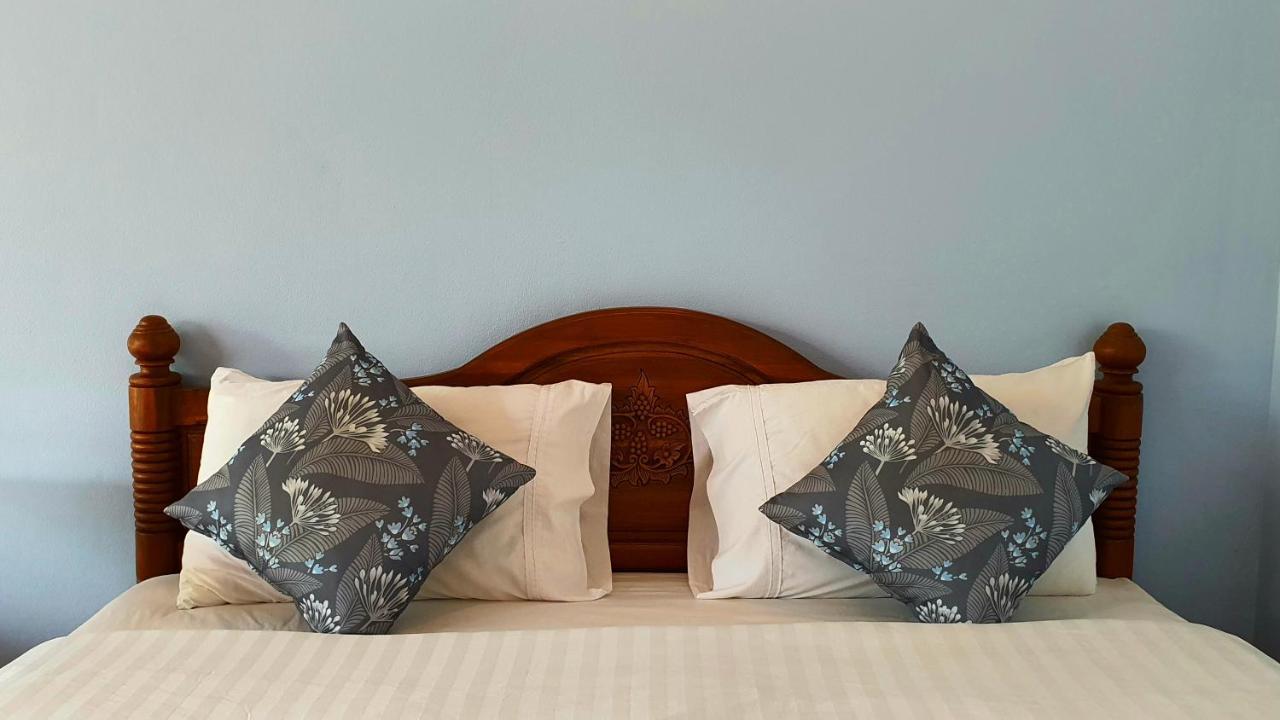 Homestay Warakorn Baansuan Amphawa