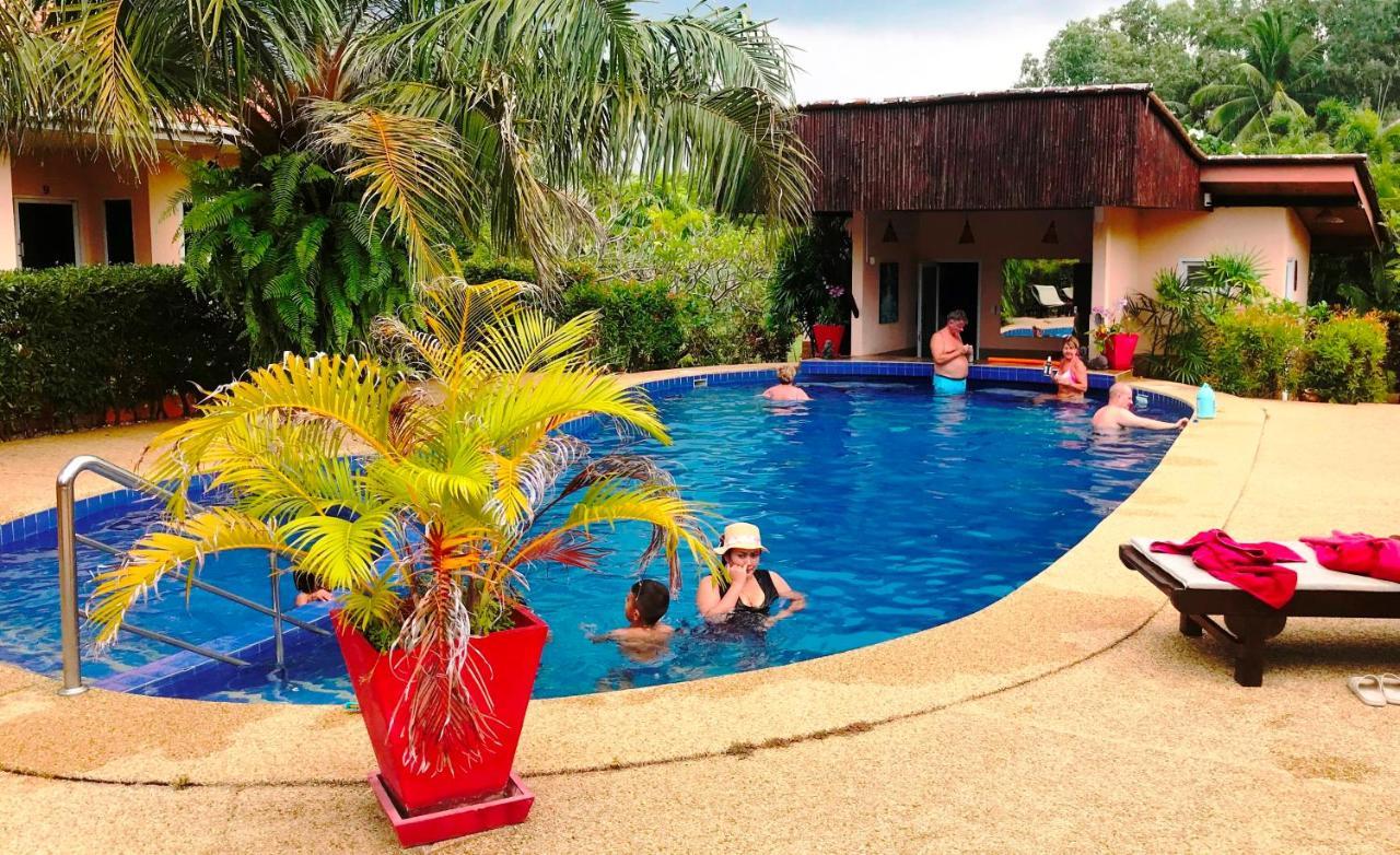 Ao Thai 4* Sathing Phra