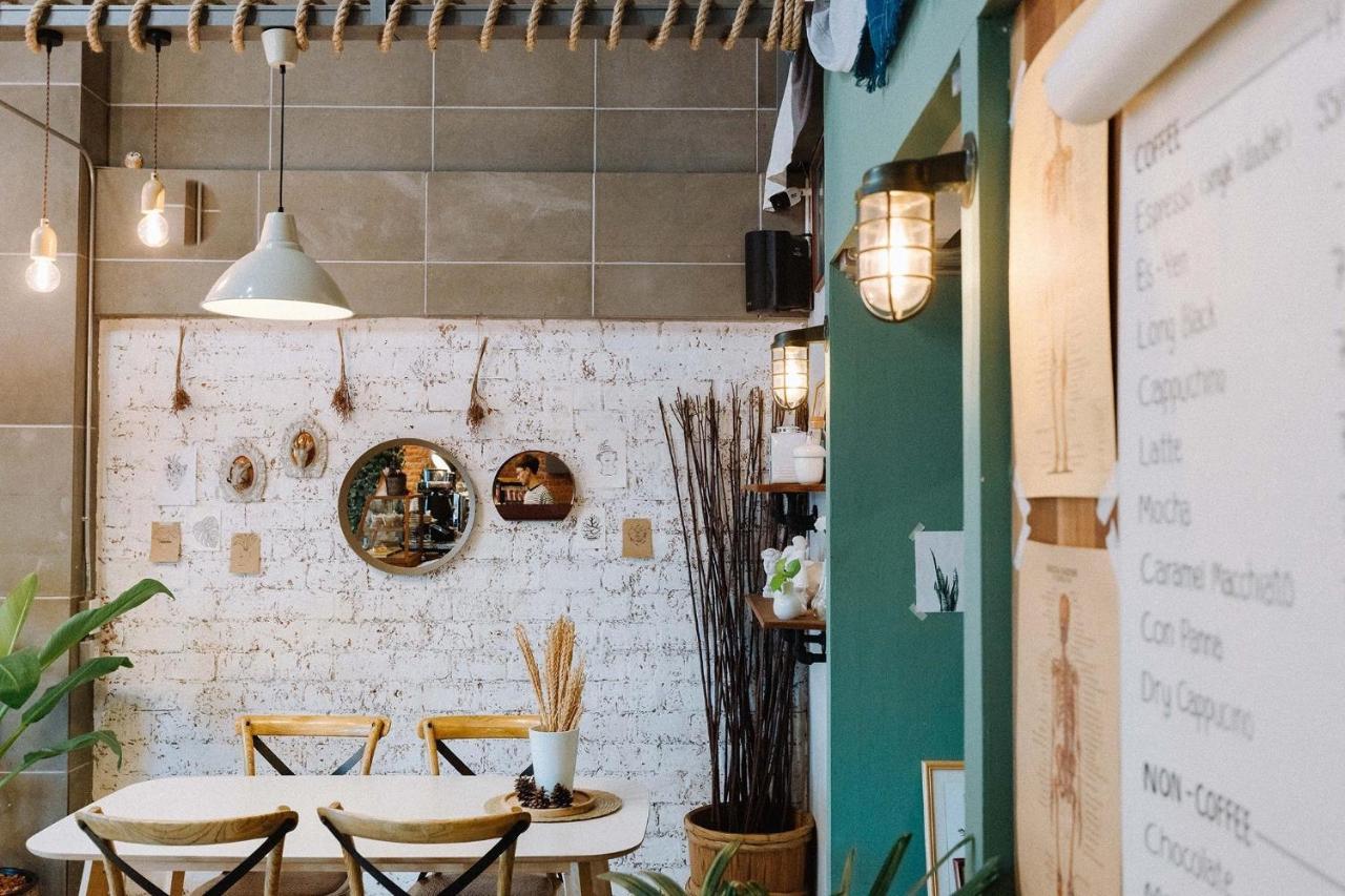 Pine Cafe'&bed 2*