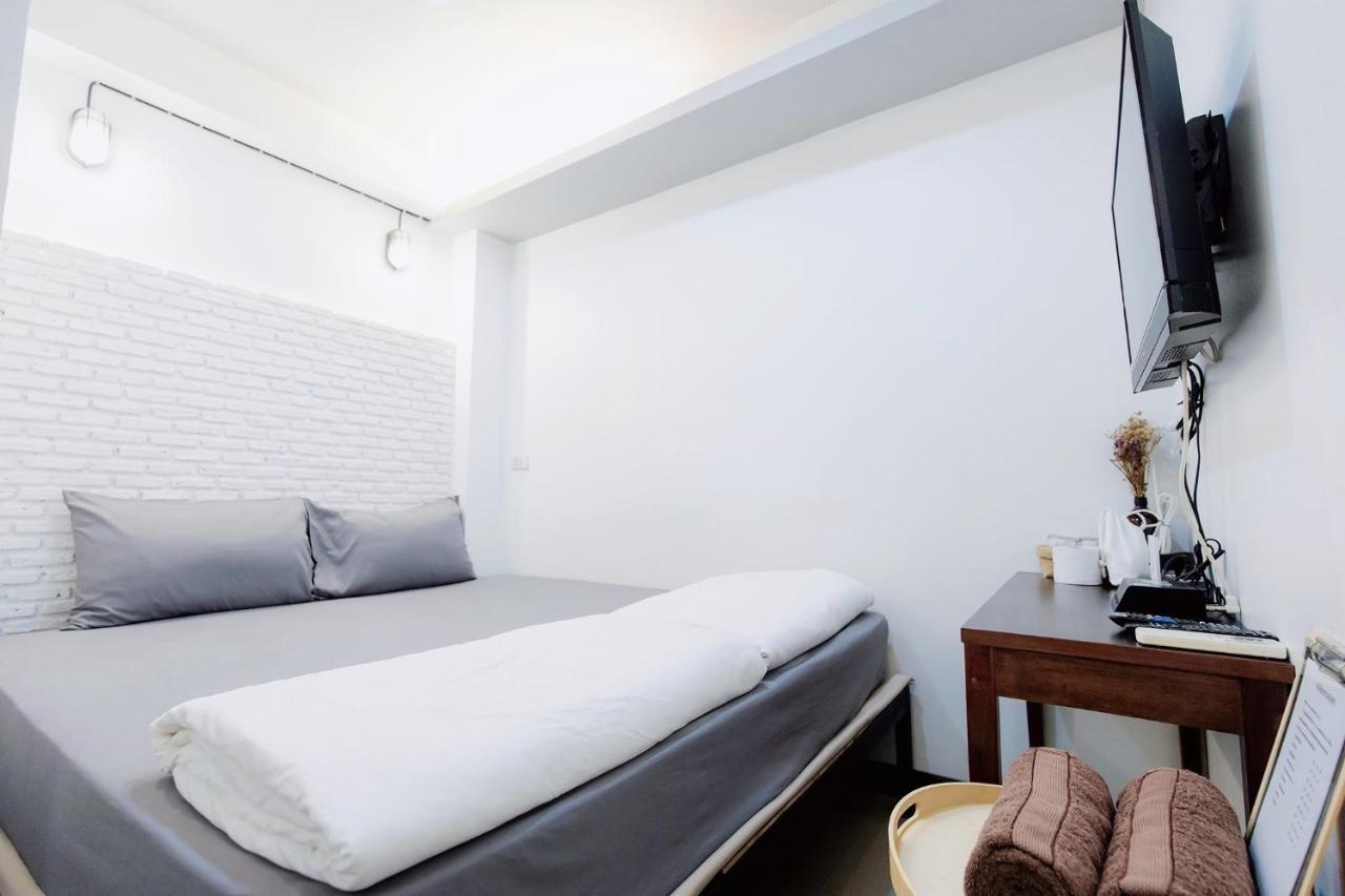 Guest house Pine Cafe'&bed Phra Nakhon Si Ayutthaya
