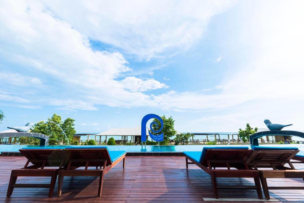 Royal Phala Cliff Ban Chang (Rayong)