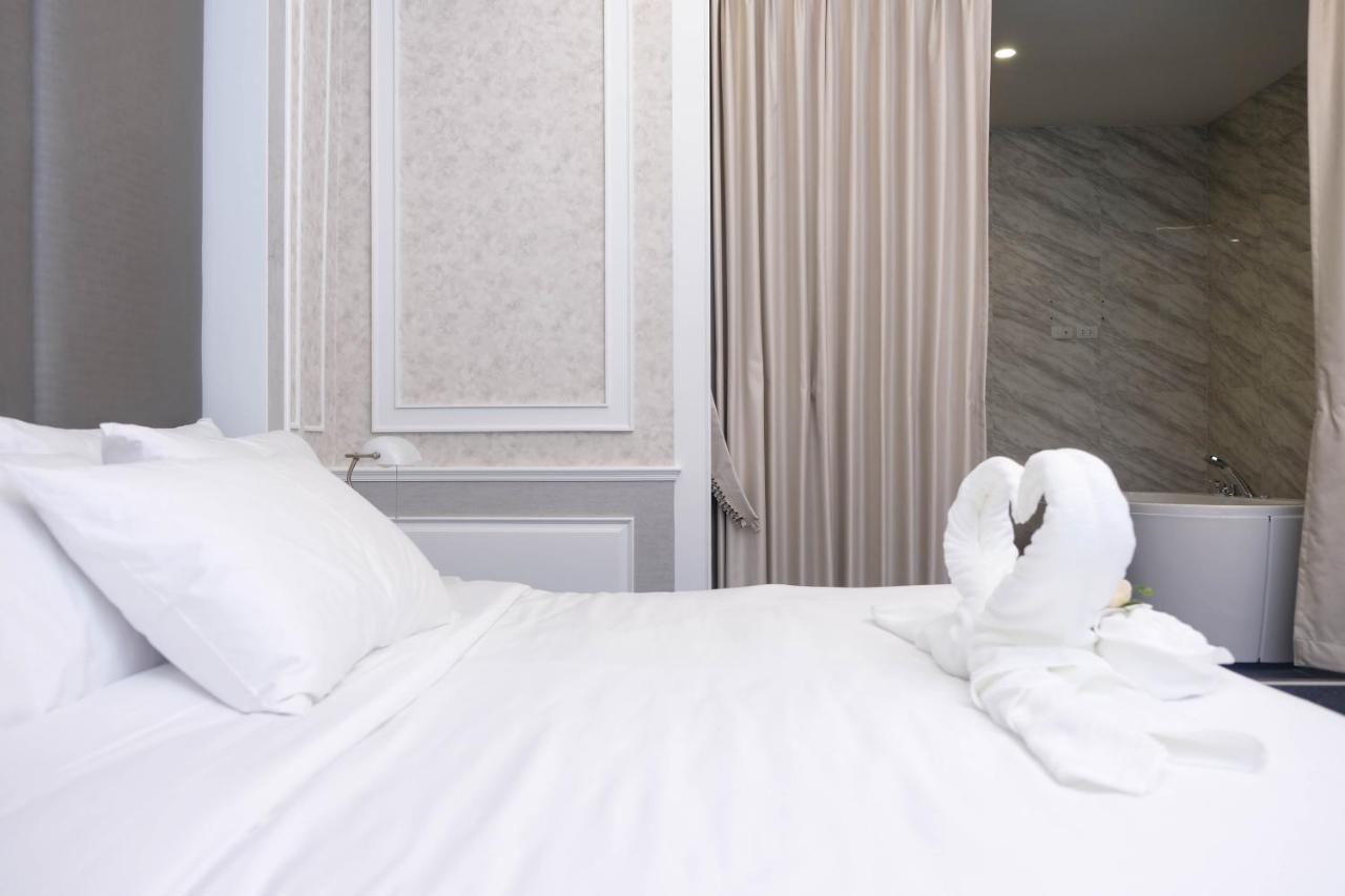 Hotel Varimantra Nakhon Pathom