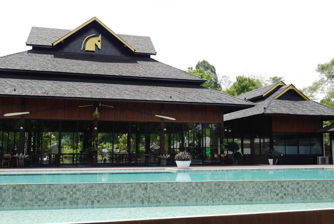 Resort Phumontra Nakhon Nayok