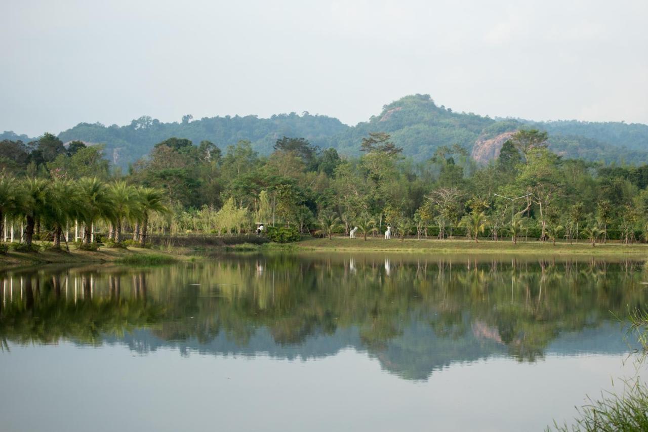 Hotel Ravin ราวินโฮม Nakhon Nayok