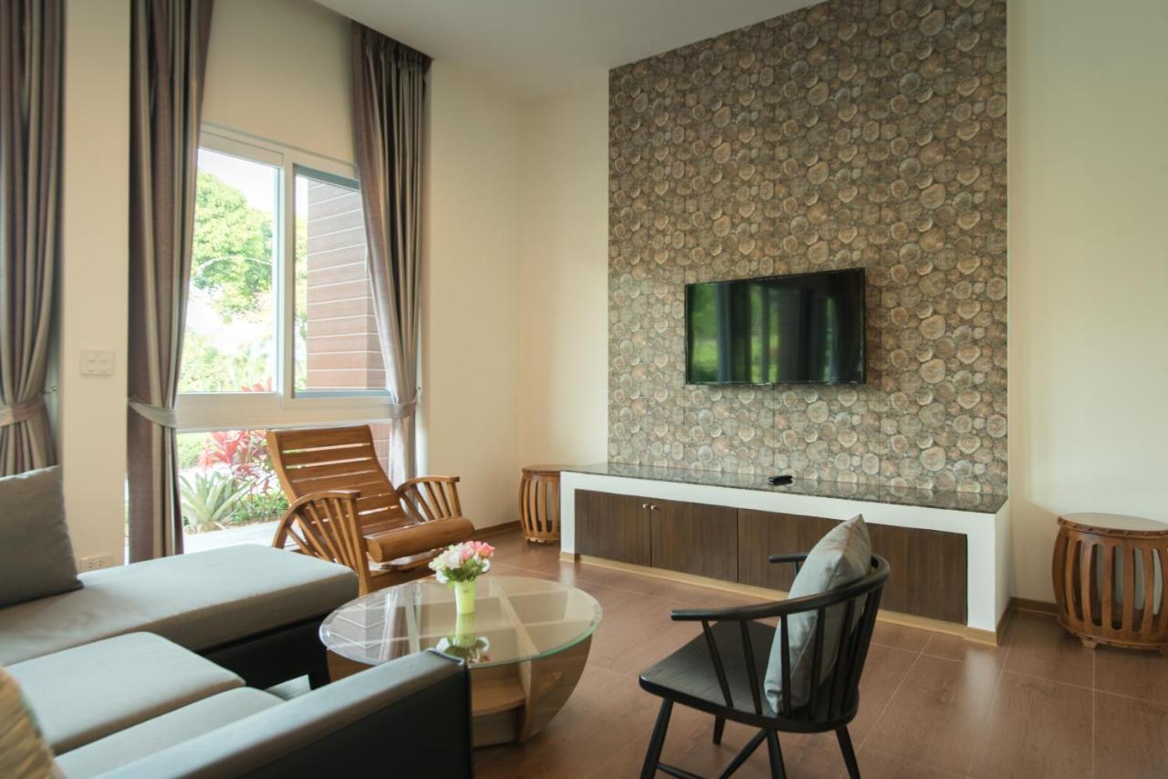 Hotel Ravin ราวินโฮม 3*