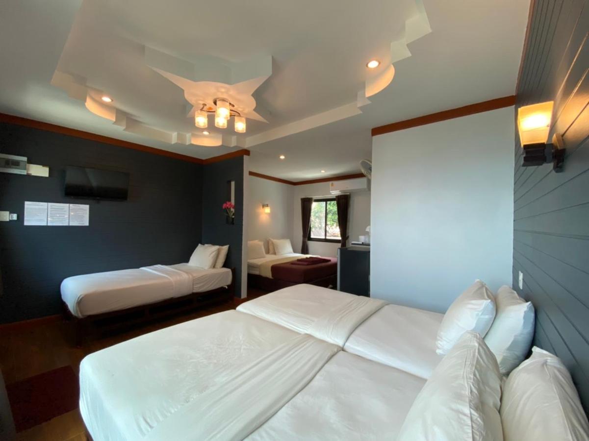 Hotel Sinsamut Koh Samed 2*