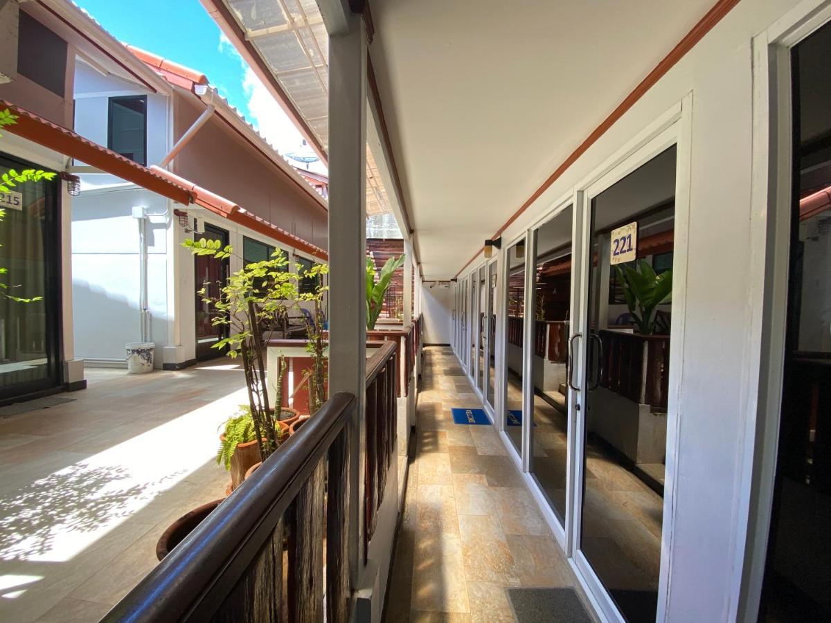 Hotel Sinsamut Koh Samed