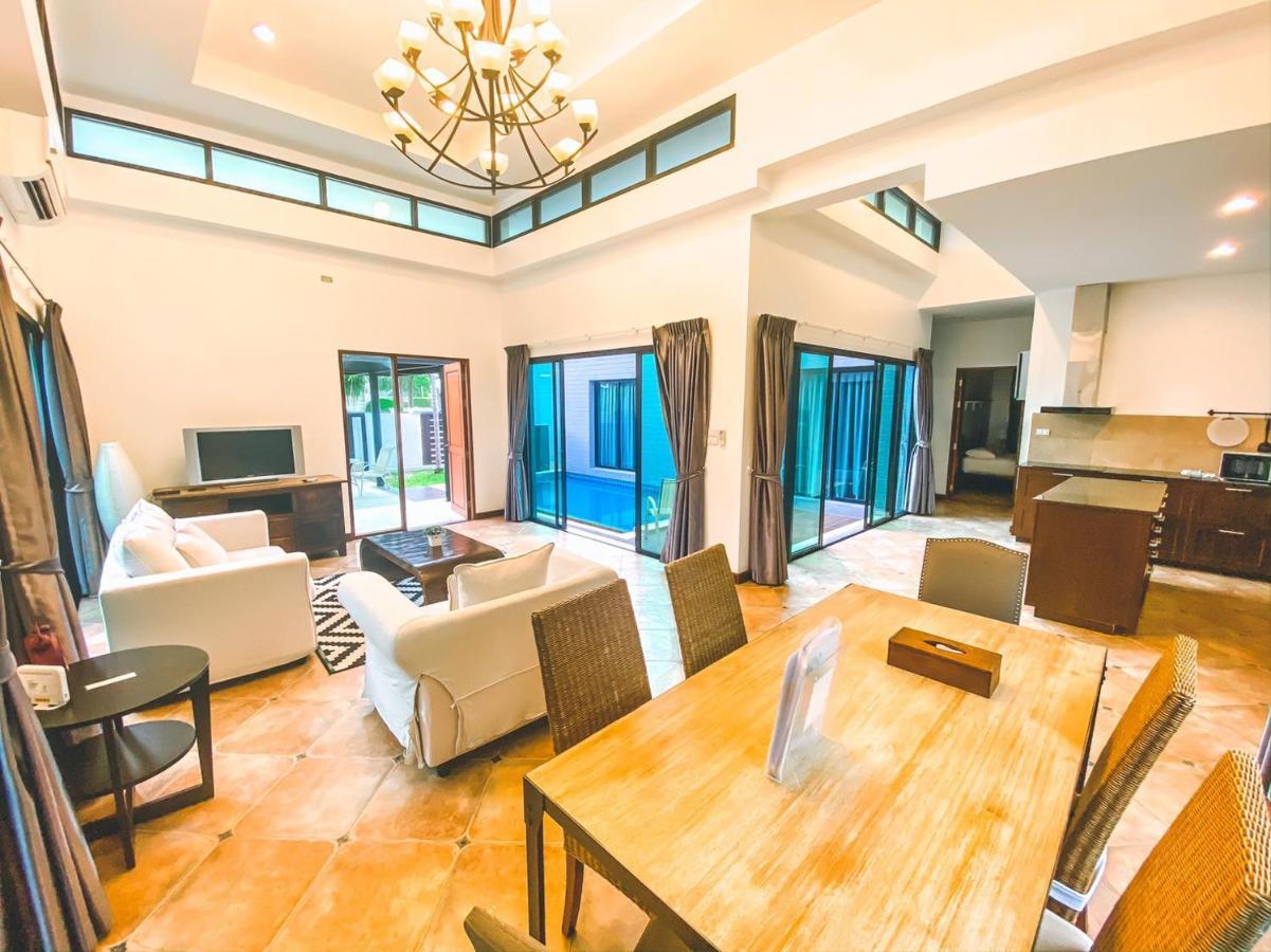 Resort Royal Sammuk Bang Saen