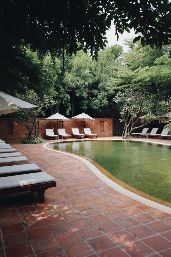De L'amour Sha Hotel Prakhon Chai