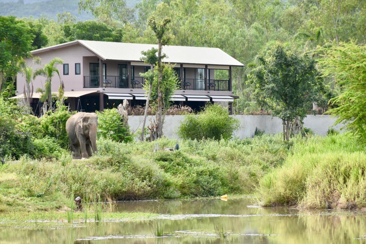 I Phants Resort 3*