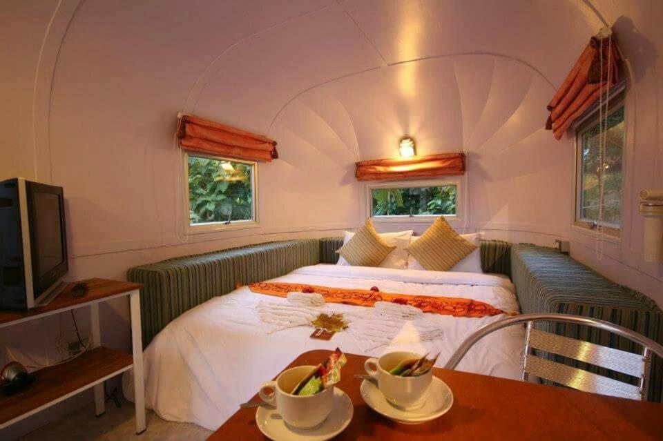 Mari Holiday park
