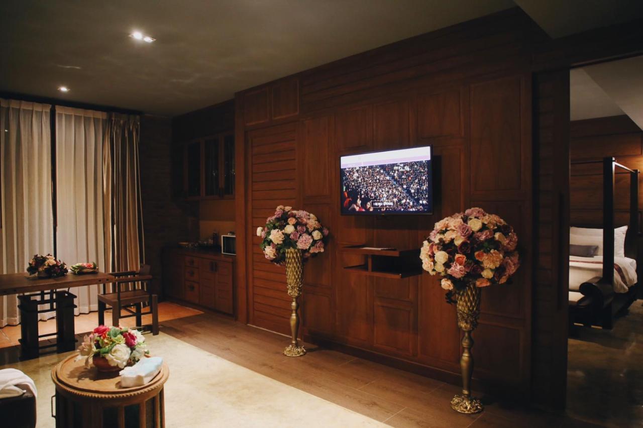 De L'amour Sha Hotel Prakhon Chai