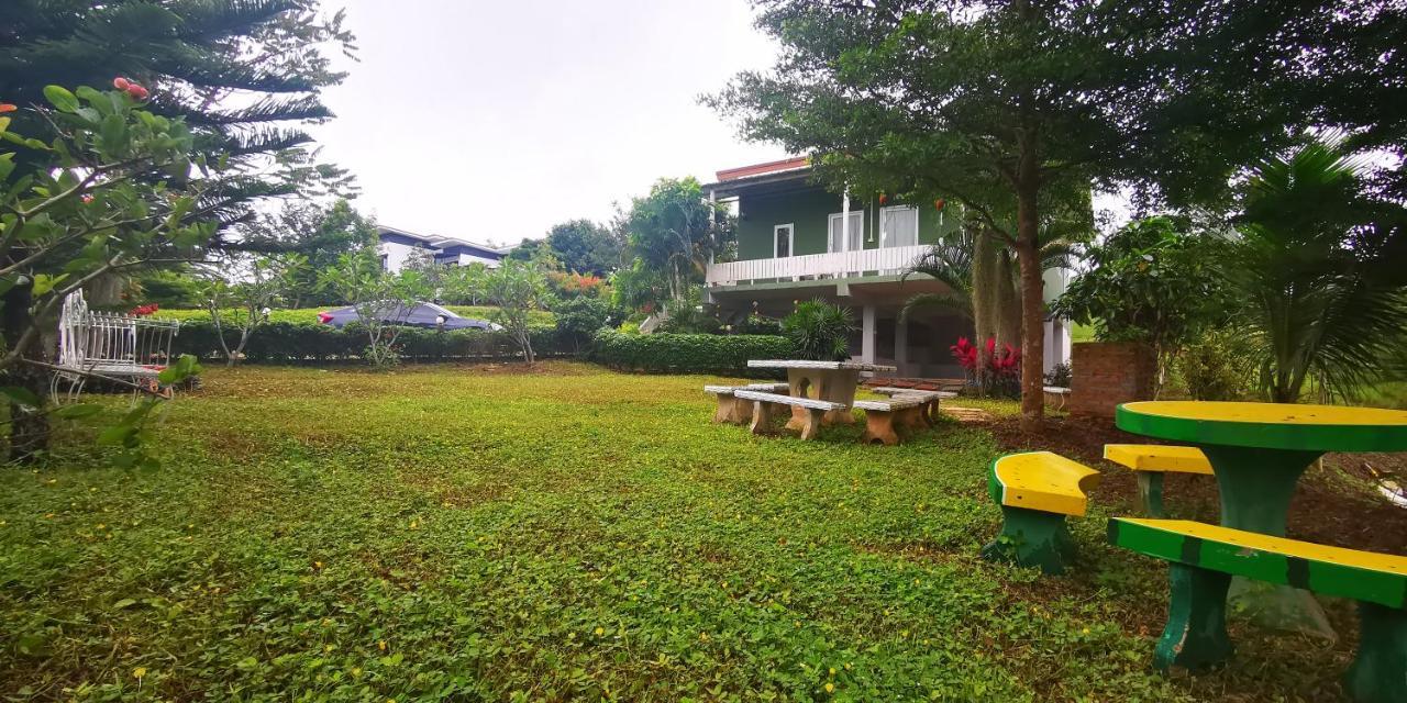 บ้านเอื้อมดาว เขาค้อ Resort