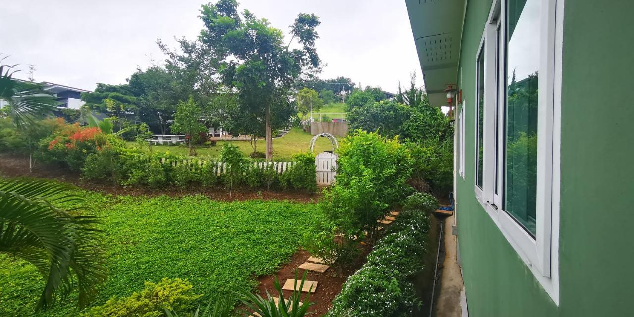 บ้านเอื้อมดาว เขาค้อ Resort Ban Huai Phai