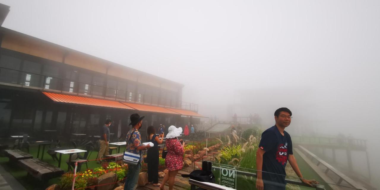 บ้านเอื้อมดาว เขาค้อ Ban Huai Phai