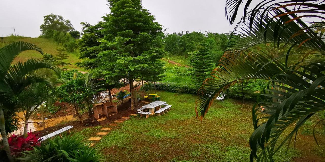 บ้านเอื้อมดาว เขาค้อ Resort 2*