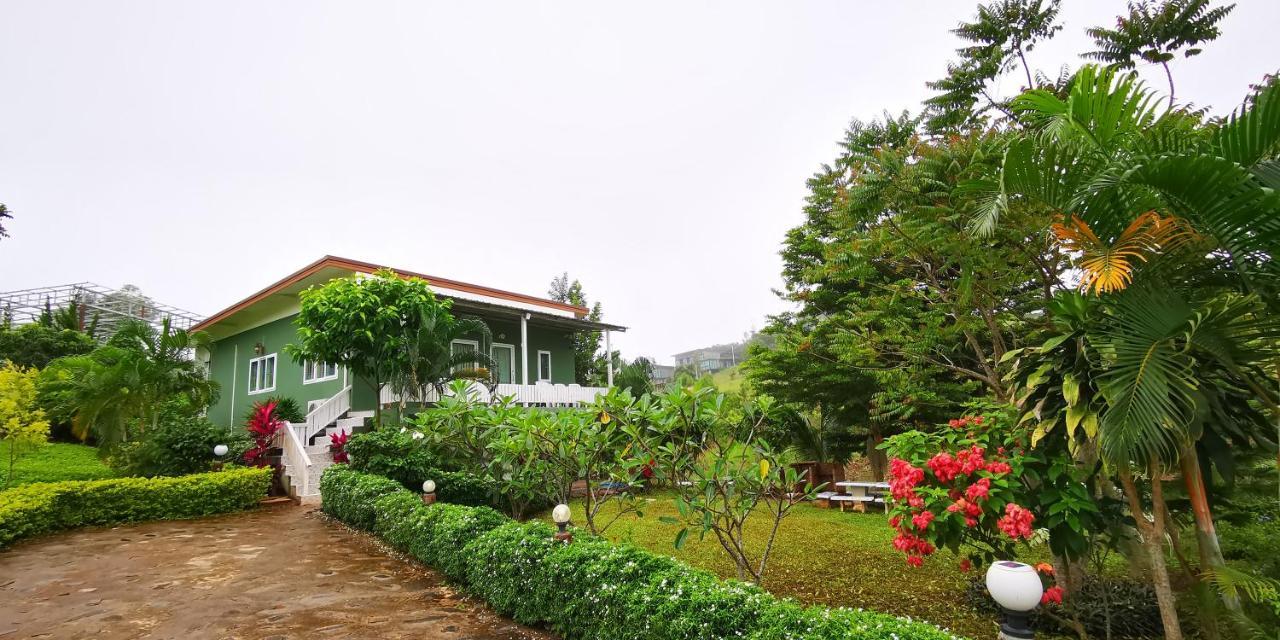 บ้านเอื้อมดาว เขาค้อ Ban Huai Phai