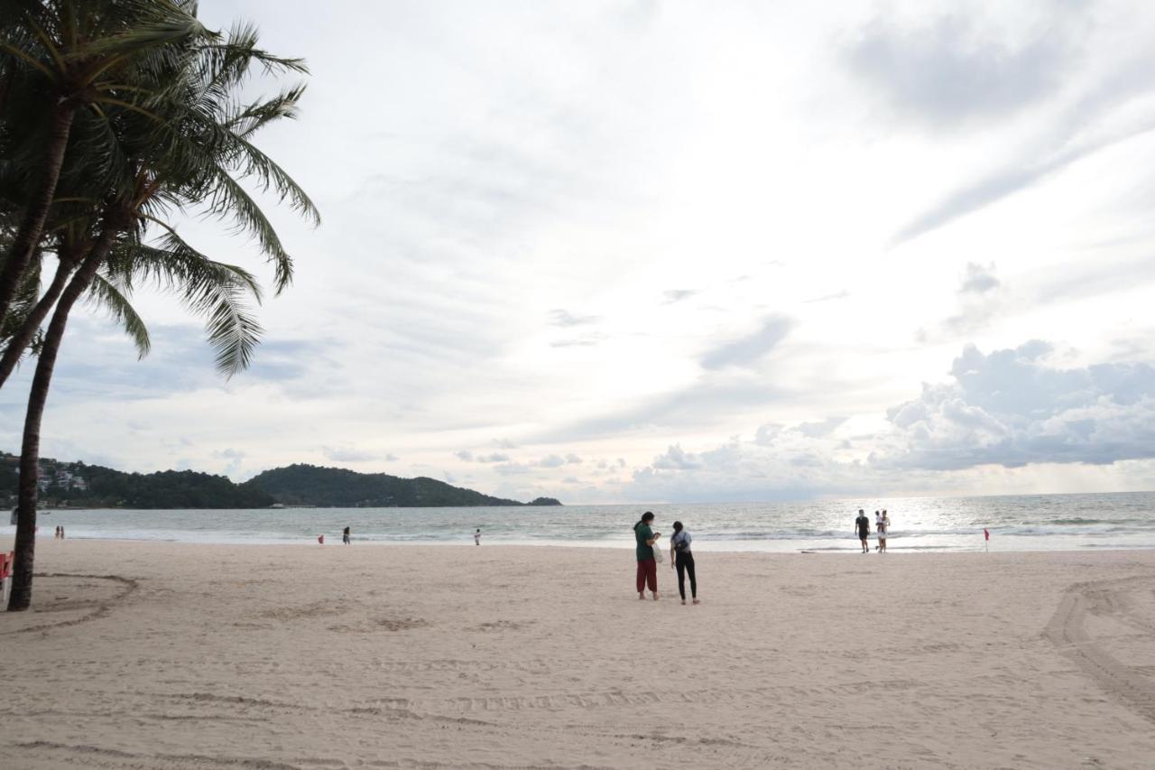 Oyo 739 Presley Phuket Hotel