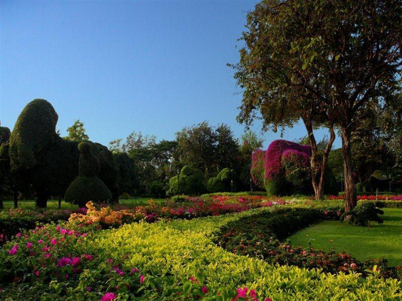 Centara Life Hua Hin Hotel