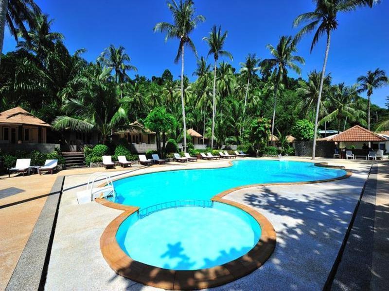 Koh Ngai Resort 3*