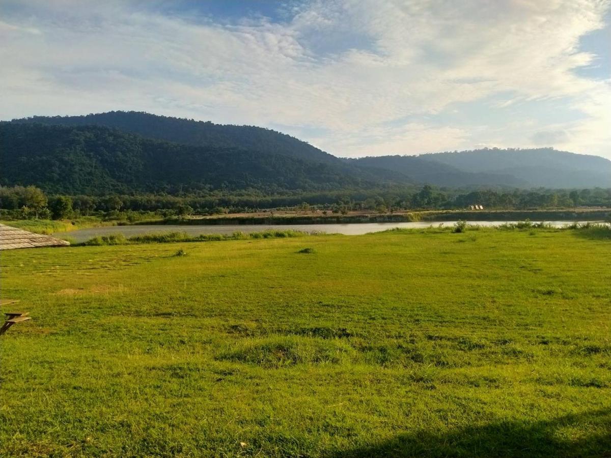 Samerdrow Khao Yai