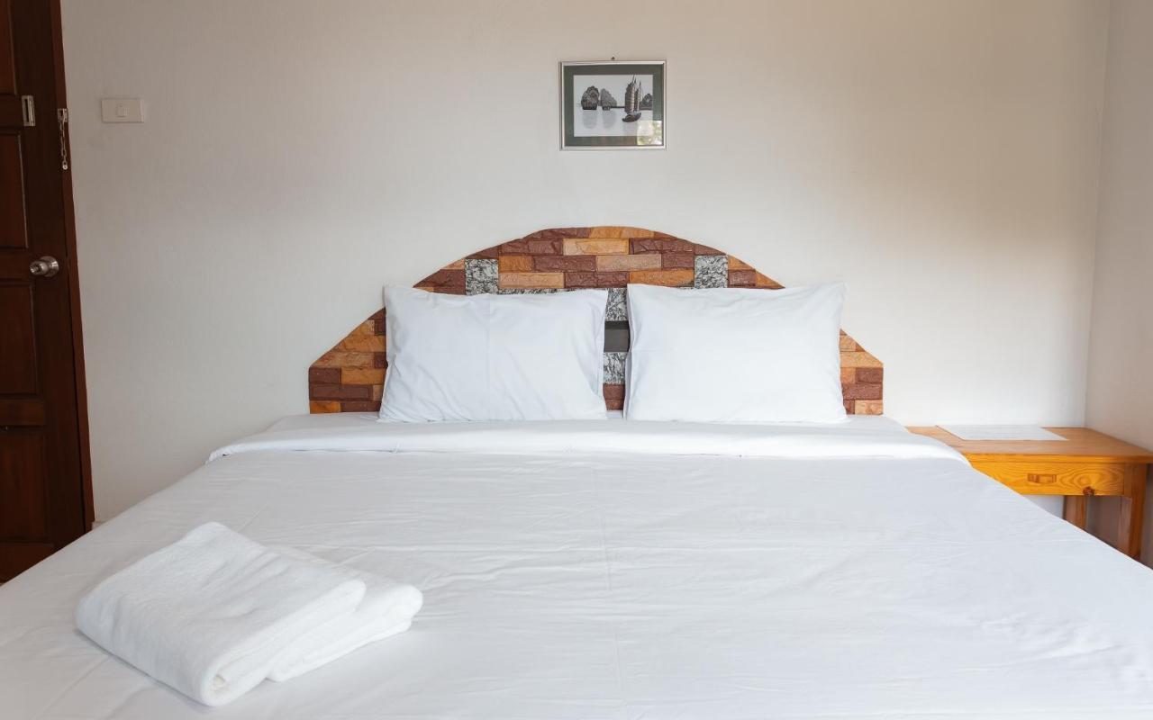 Kritshanajpr 3 K Hotel Trat