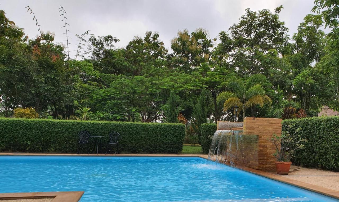 Noble House Garden Resort 2*