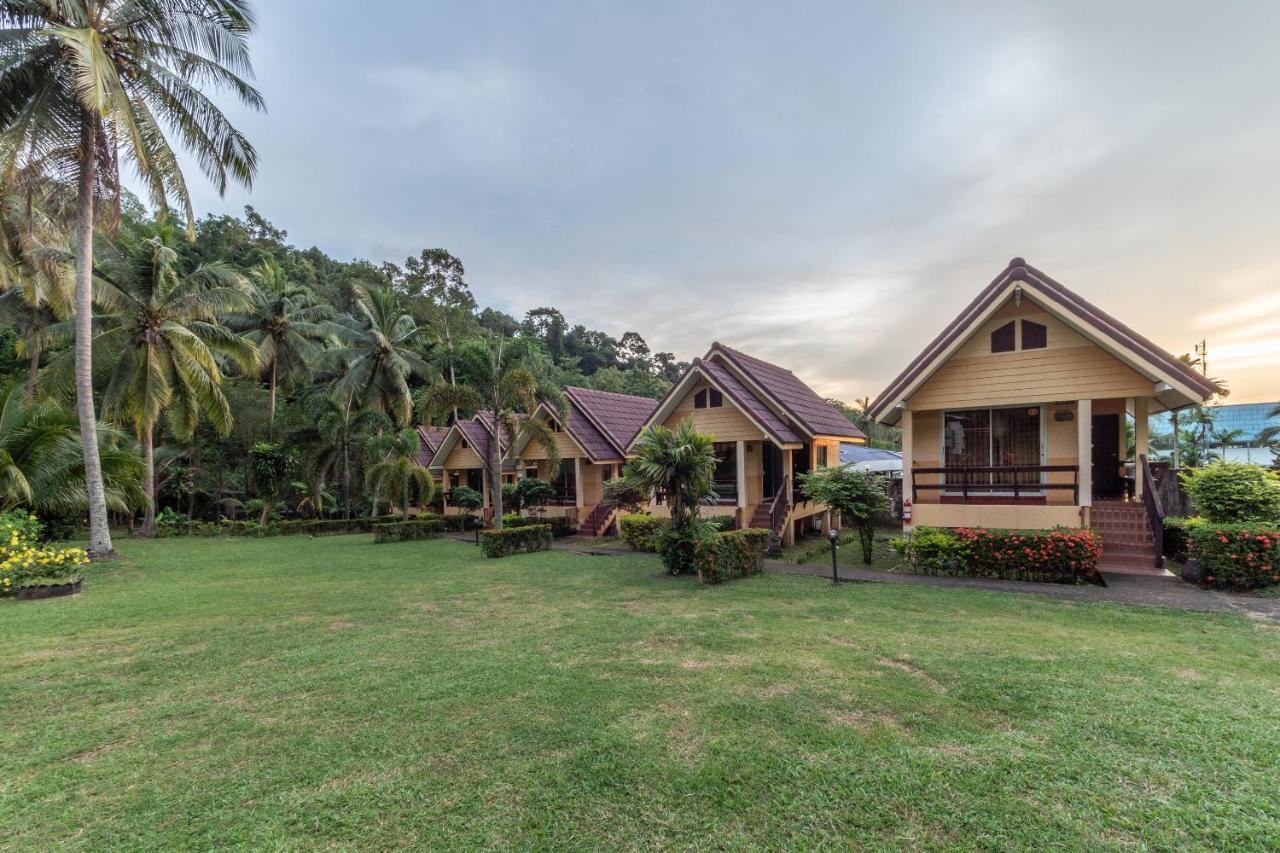 Oyo 1107 Puk Dee 2* Koh Chang