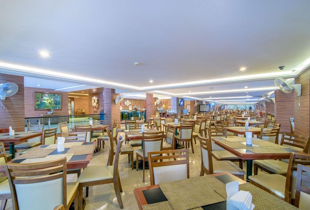 Golden Hotel 4*
