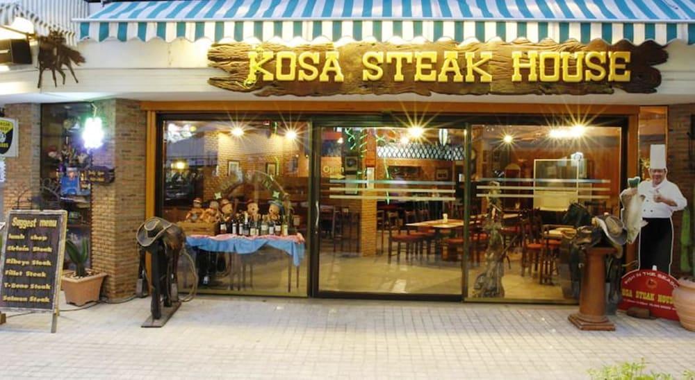 Hotel Kosa & Wellness Center -sha Certified Khon Kaen