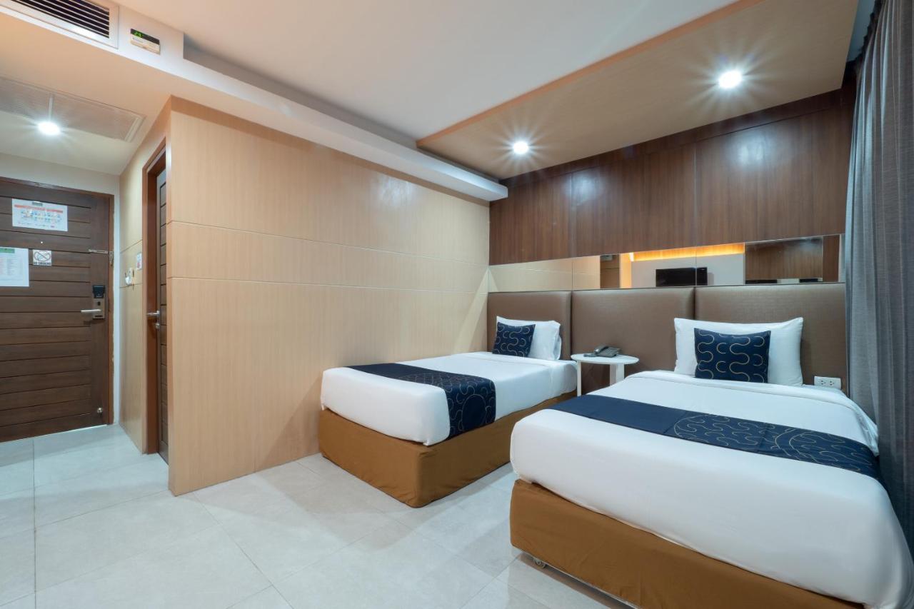 Hotel Capital O 1088 Golden Dragon Bang Lamung