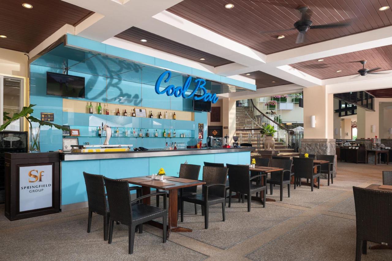 Resort Springfield Village Golf & 4*