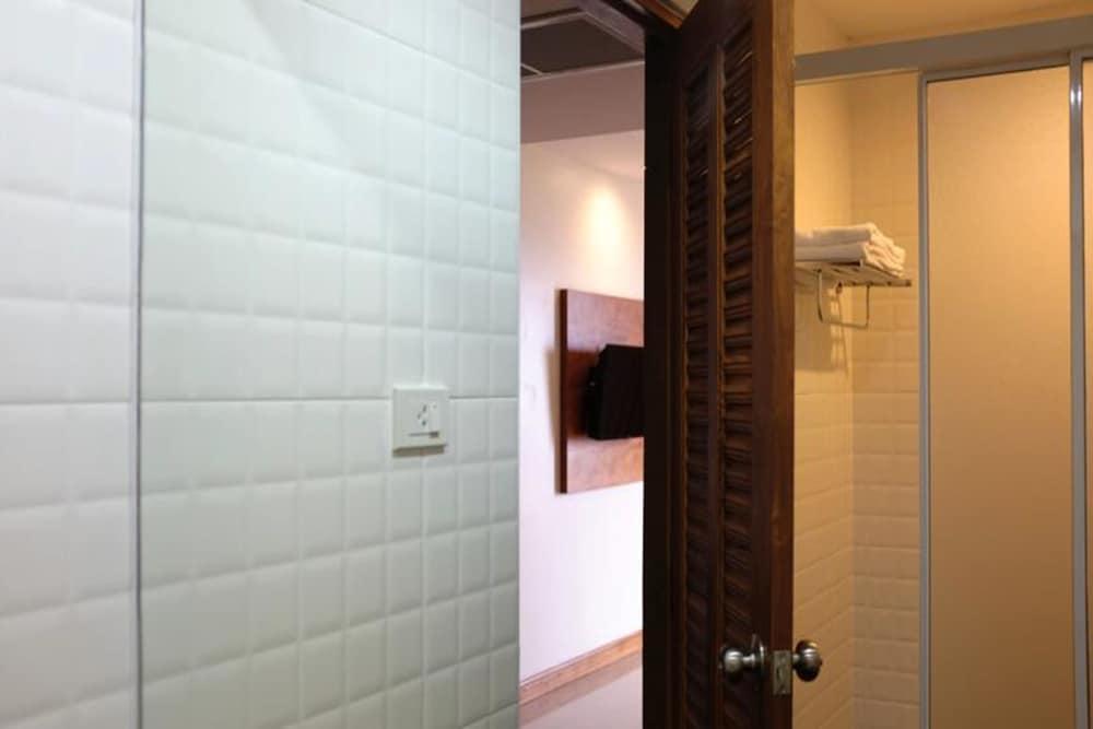 Welcome Hotel