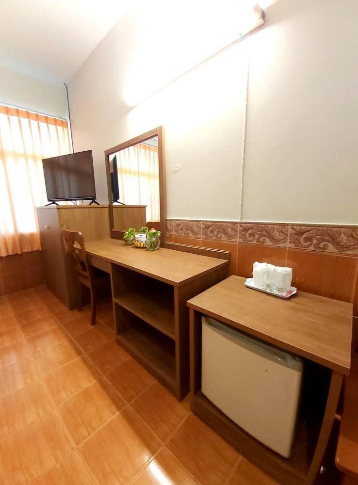Suriwong Hotel