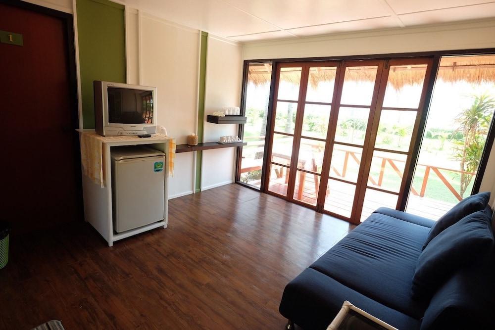Suan Resort Ban Krut (Prachuap Khiri Khan)