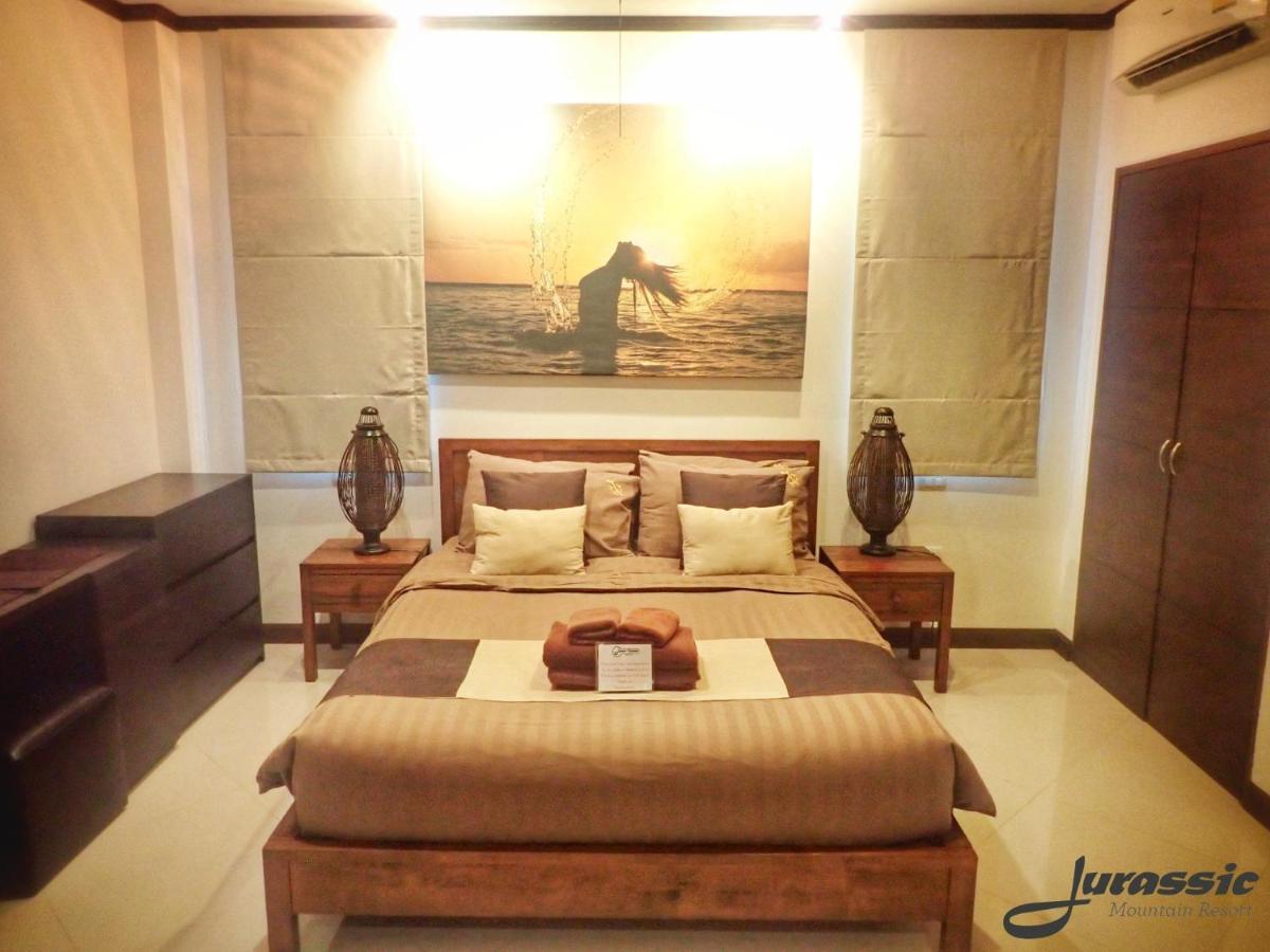 Jurassic Mountain & Fishing Park 4*