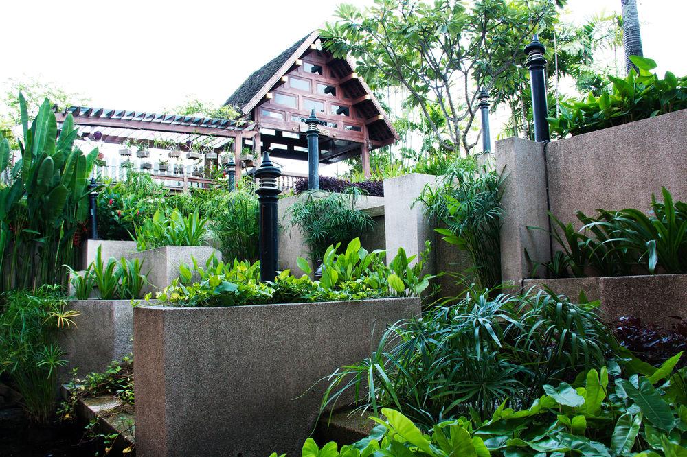 Hotel Pornping Tower Chiang Mai