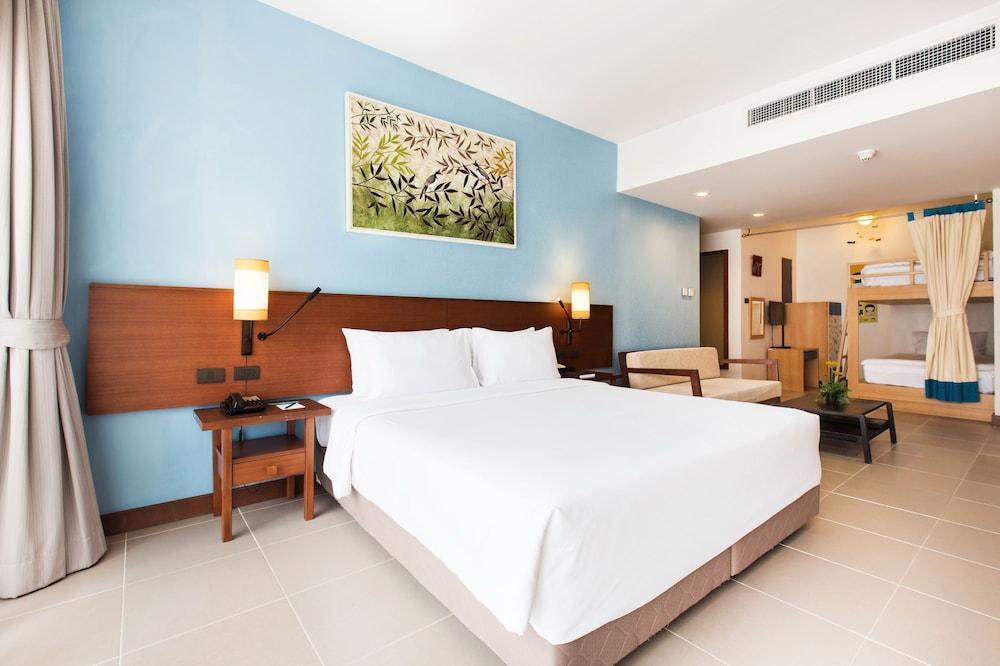 Deevana Plaza Krabi Aonang 4*