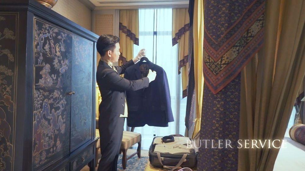 The Athenee Hotel, A Luxury Collection Hotel,