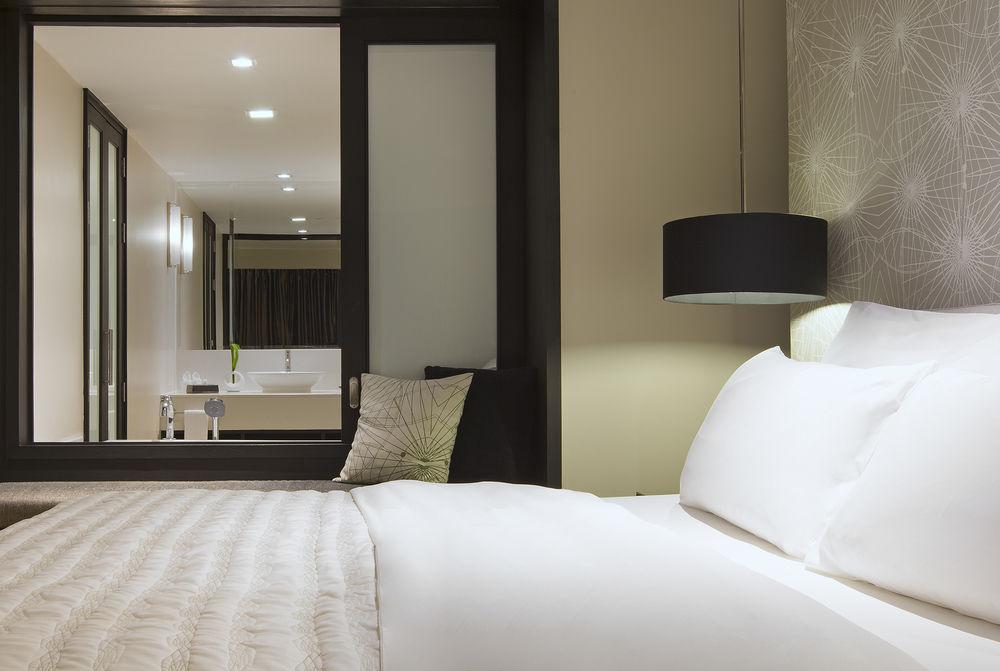 Le Meridien Resort, Thailand