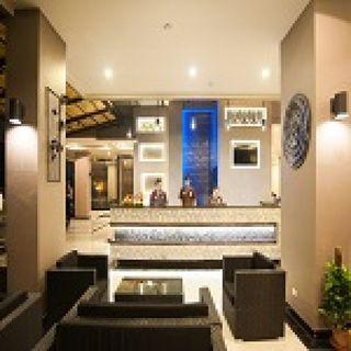 Hotel We At Sansabai 3*