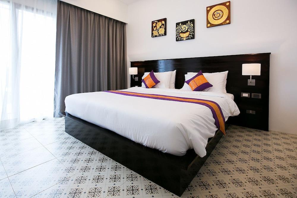 Hotel Saksuksmile Sukhothai