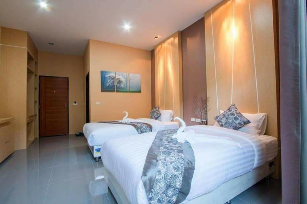 The Tide Hotel